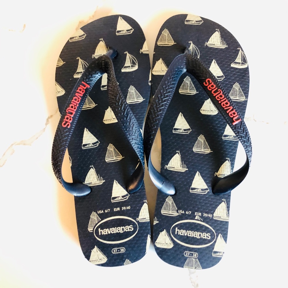 Havaianas flip flops sandals size 7 NWOT